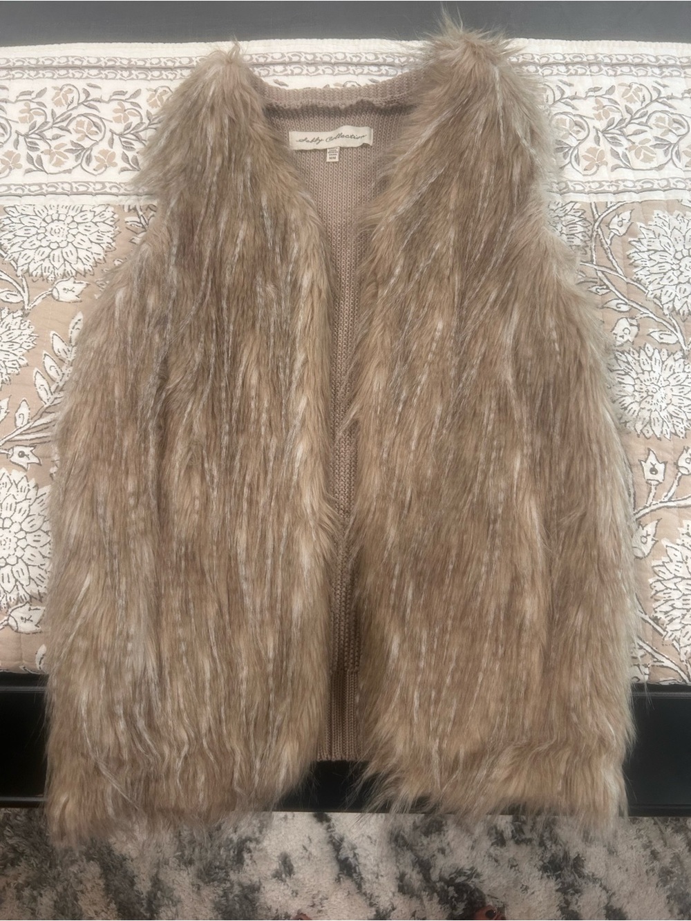 Faux Fur Sleeveless Vest in Taupe by